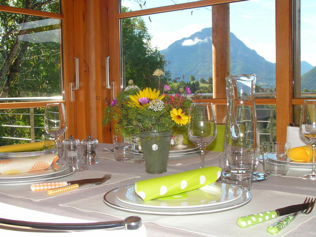 Les Perrelles Bed and Breakfast Bellecombe-en-Beauges Exteriör bild