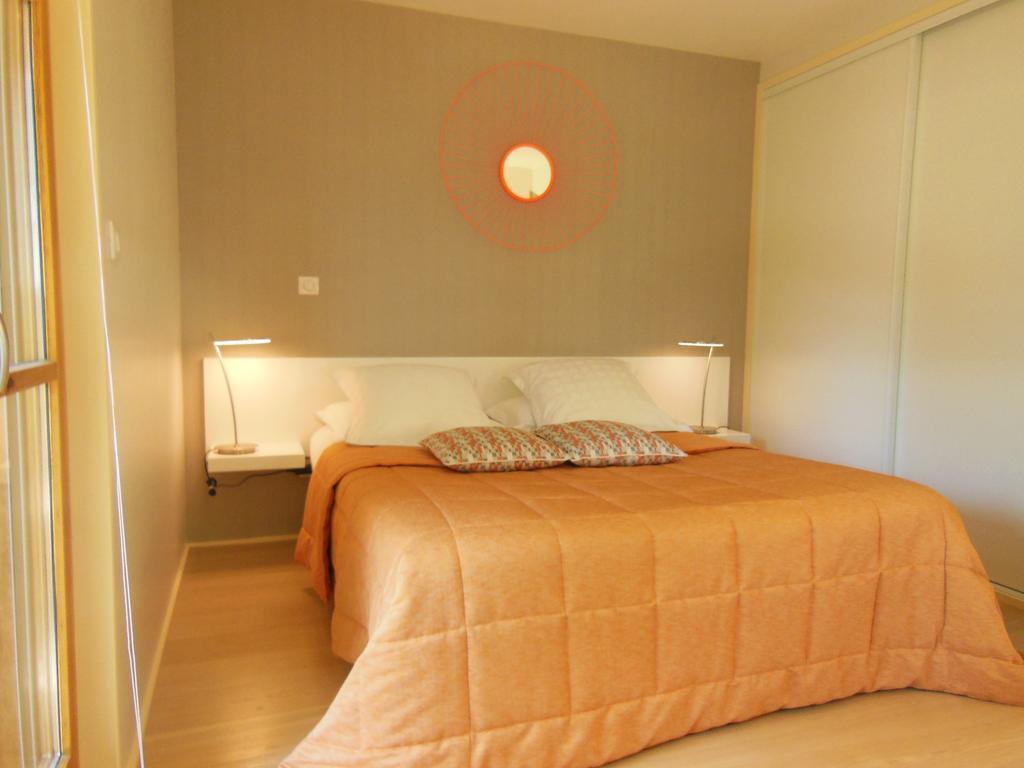 Les Perrelles Bed and Breakfast Bellecombe-en-Beauges Exteriör bild