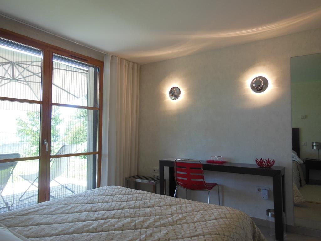 Les Perrelles Bed and Breakfast Bellecombe-en-Beauges Exteriör bild